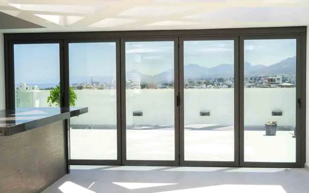 أبواب زجاج سيكوريت